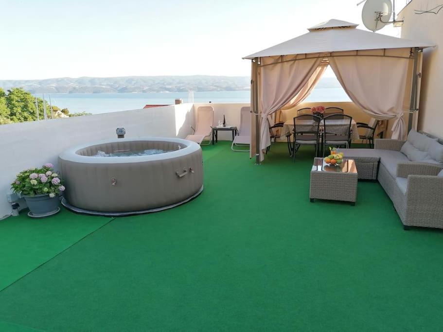 Apartman Max !!!! Omis Exterior photo