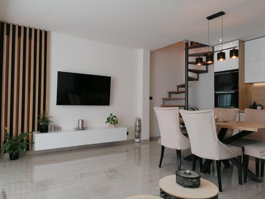 Apartman Max !!!! Omis Exterior photo